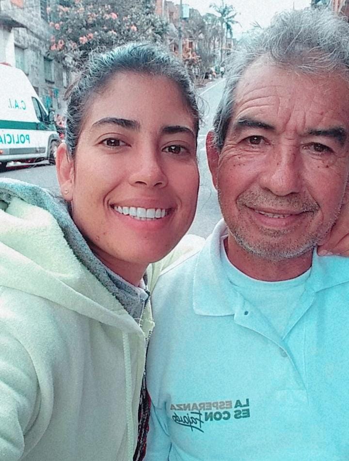 DonOvi4's tweet photo. YA VOTAMOS.
POR LA ESPERANZA.
POR LA DEMOCRACIA.
POR COLOMBIA.
FAJARDO PRESIDENTE. https://t.co/f2DLP5Sjji