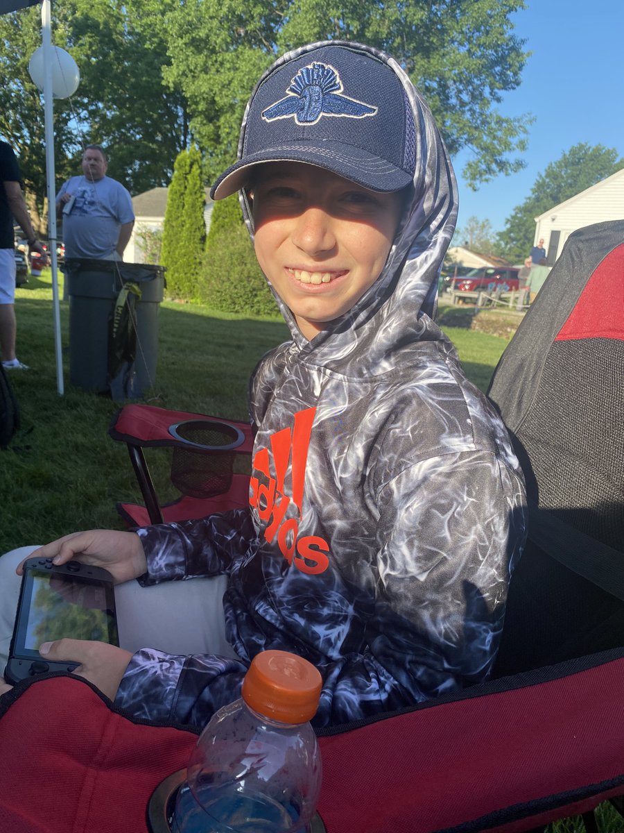 #Indy500 This boy’s 1st 500 with his grandma who has been to 30+. Callum Clippard says go Callum Ilott#77!