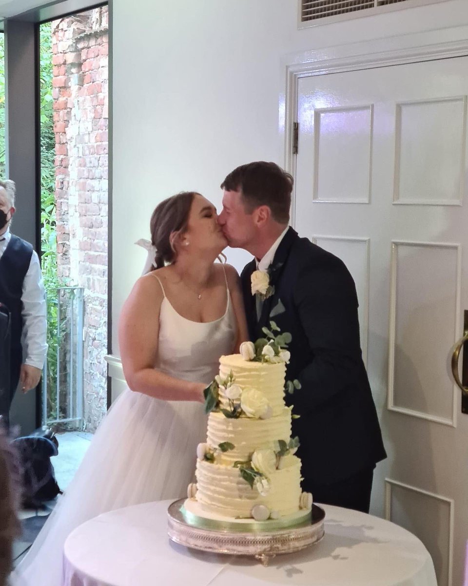 caldwell87's tweet photo. 🍾The New Mr &amp; Mrs Caldwell 🍾 Getting married to my best mate 28-05-22 @Lauren_exx https://t.co/nvuI39md1K