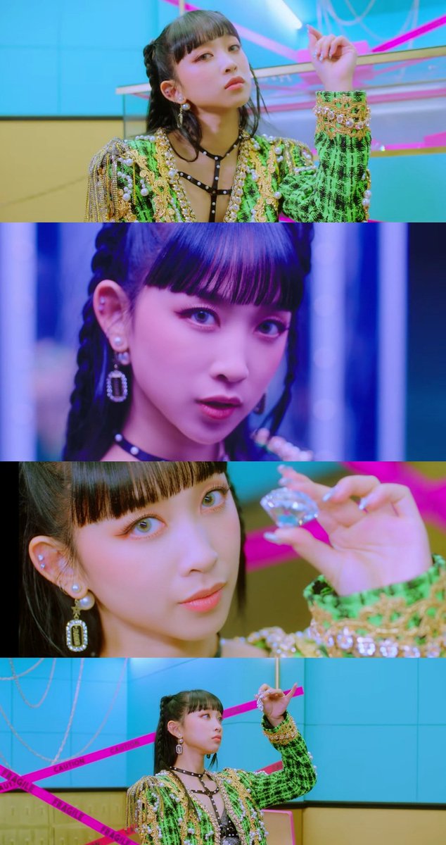 JinnyRyo1's tweet photo. Gak semua org kuat 😭😭

DITA DOOMCHITA MV TEASER

#DITA #SECRET_NUMBER #DOOMCHITA 
@5ecretNumber https://t.co/4JASclcs6z