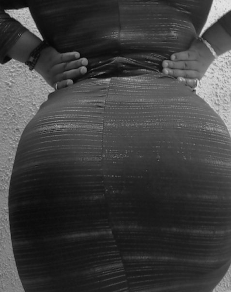 winnie_xx_'s tweet photo. The face.                             The waist. https://t.co/cjYN3W2LWM
