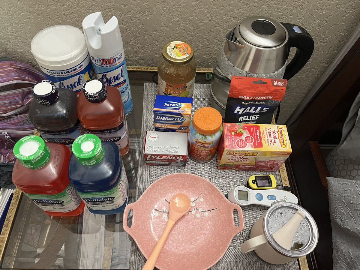 BTSxMaAn's tweet image. When work comes through and delivers essential goodies!! Now I’m set for my 7-day quarantine!! #NurseLife #pandemic2022 #COVID19 🦠😷🤒