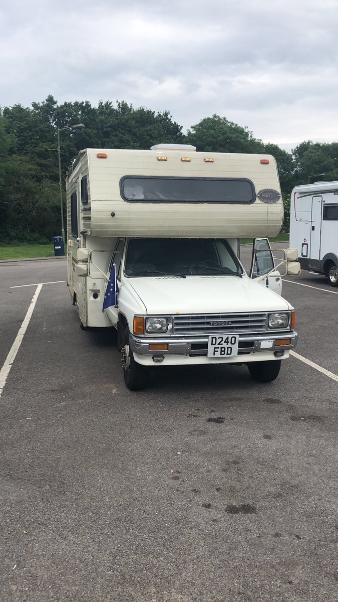 ItRecks's tweet photo. The journey continues, off round to @B1EMW to park the Bus for a week! Then Fly back to Cork tomorrow! #MovingToIreland ๐ฆ๐ฎ๐ช https://t.co/SzzSLeYyhT