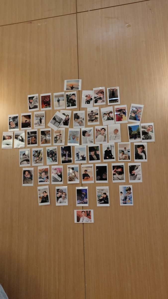 got7teen1621's tweet photo. It's late but thank you for the event and the freebies. Tak sia2 datang dari jauh 🤭 And I just notice that my photocard freebies has 12 members only. Jun is missing 😭 Btw looking forward for your next event 👀
#SVT_RATUinKL @ratugelabah #DearMyDarlingSVT @DearMyDarling17 https://t.co/rqbT6znDx2