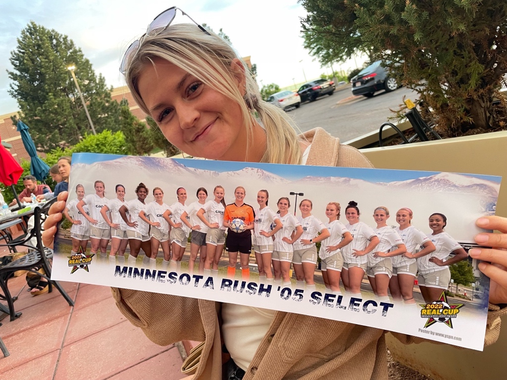 MN_Rush05G's tweet photo. Coach Mo with our team photo #MNRushGoesToCO https://t.co/nKgXHKXPGj