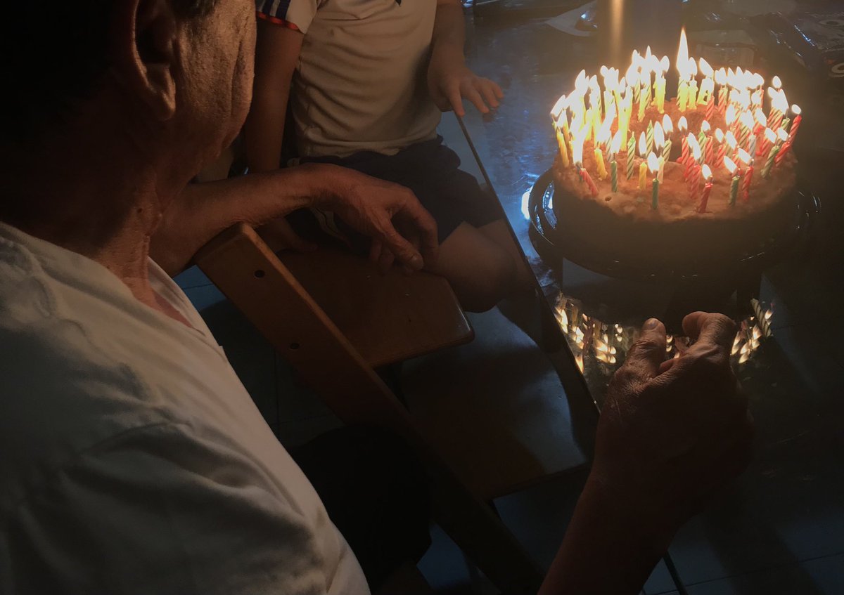 andreagfp's tweet photo. Un tequila, unas chokis y un abrazo hasta el cielo. Feliz cumpleaños 🤍 https://t.co/zavdm5Bx9U