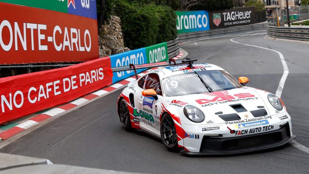 PorscheSupercup's tweet photo. #PorscheMobil1Supercup – #Porsche @Mobil1 #Supercup round 2 at #Monaco / Rookie podium:
1️⃣ Bastian Buus (#7 BWT @LechnerRacing)
2️⃣ Morris Schuring (#1 SSR #HuberRacing)
3️⃣ @HanafinLorcan (#9 #FACHAUTOTECH)
#911GT3Cup @PorscheRaces @Customer_Racing https://t.co/aXOOzu0IF4