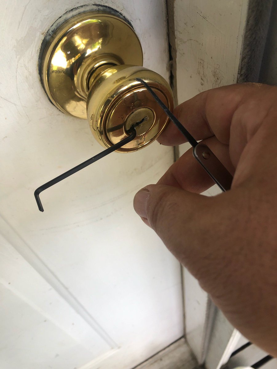 atlanta_pro's tweet image. Lock pick in Atlanta 
If you locked out and needs professional locksmith near you!  We at Locksmith Atlanta Pro provides all lockout services in Atlanta and metro Atlanta area. Call today for free estimate (770) 637-1730

locksmithatlantaprollc.com

#prolocksmith #AtlantaLocksmith
