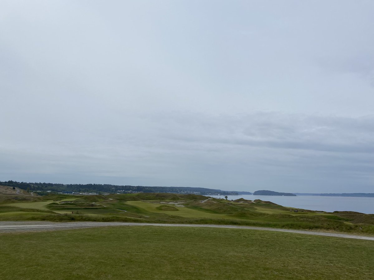 snetsy_88's tweet photo. Chambers Bay is out of this world good. So much fun using the slopes and banks to try to get the ball close. Might be my new favourite…..Now off to Bandon. https://t.co/TOJui39dBI