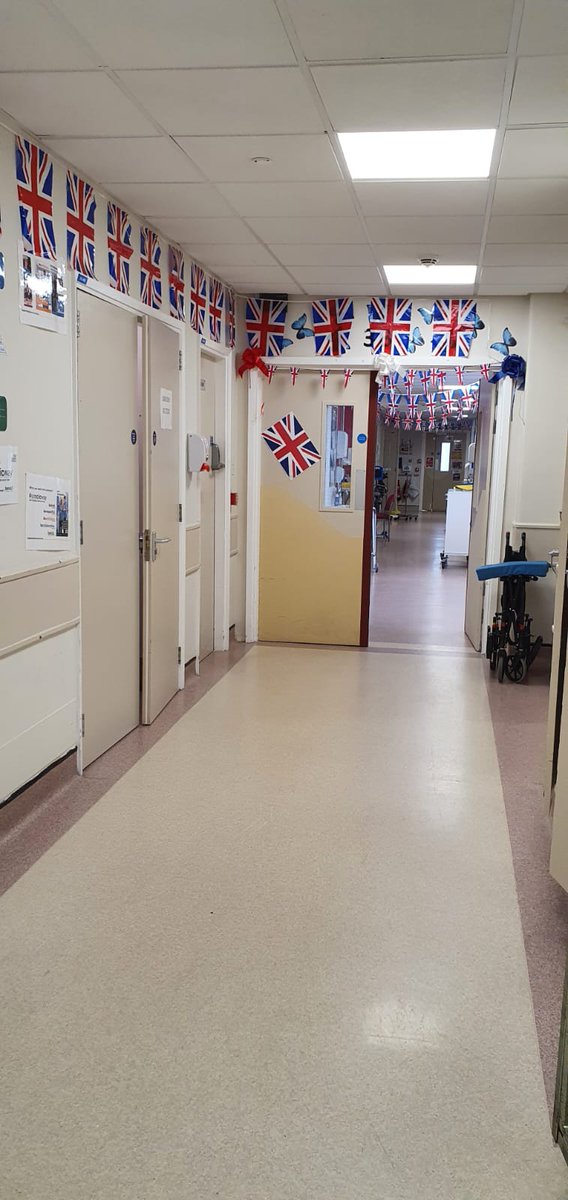 EmilyDi999's tweet photo. Ward 3 at WCH getting ready for the jubilee celebrations. Well done ward 3, fantastic decorations. https://t.co/GJ3jKZxPnV