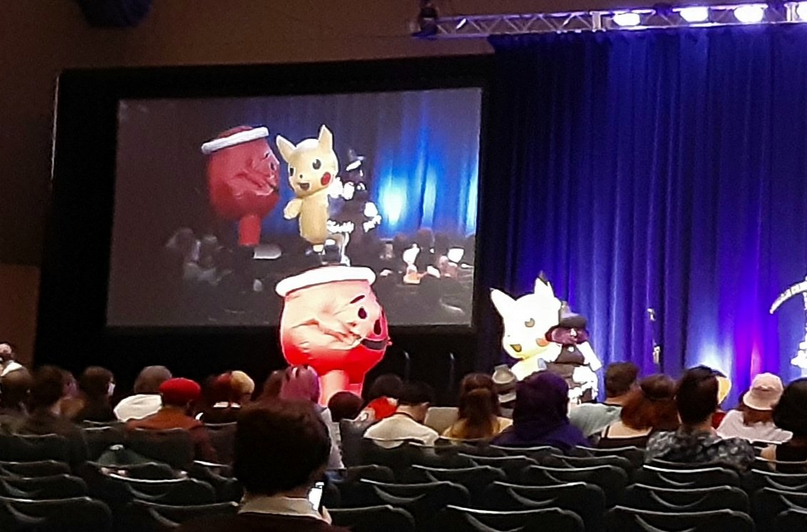 BlitzComicGuy's tweet photo. Inflatable chess #cosplaychess #Animazement https://t.co/9rfBY49RLm