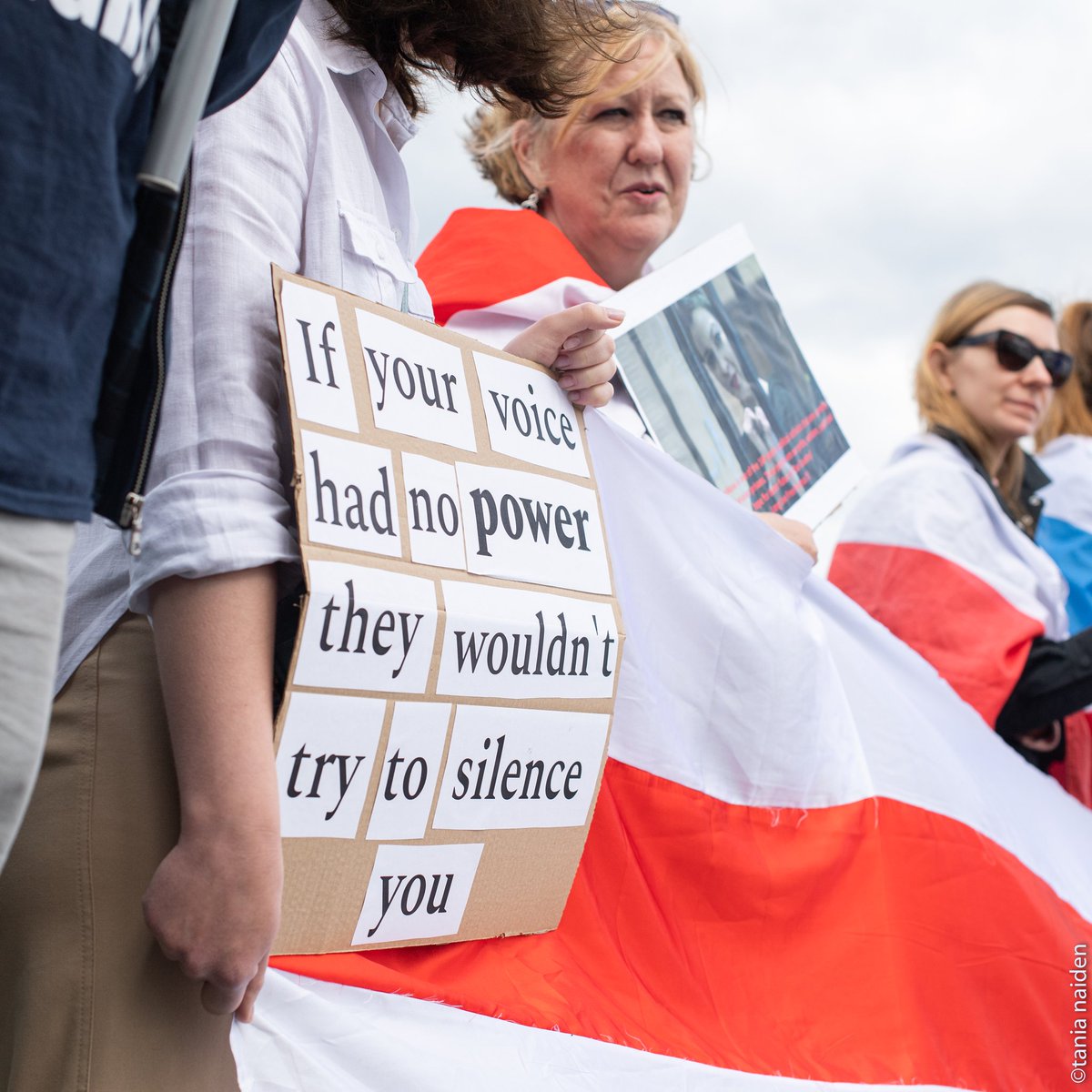 belarusinuk's tweet photo. More photos from solidarity chain with Belarusian political prisoners. 

More on ways to help: https://t.co/l3FUY6Inpy
#SupportBelarus #BelarusFeedom #freepoliticalprisoners #freedom #stopdictatorship #togetherwewillwin https://t.co/elsMn7weWx