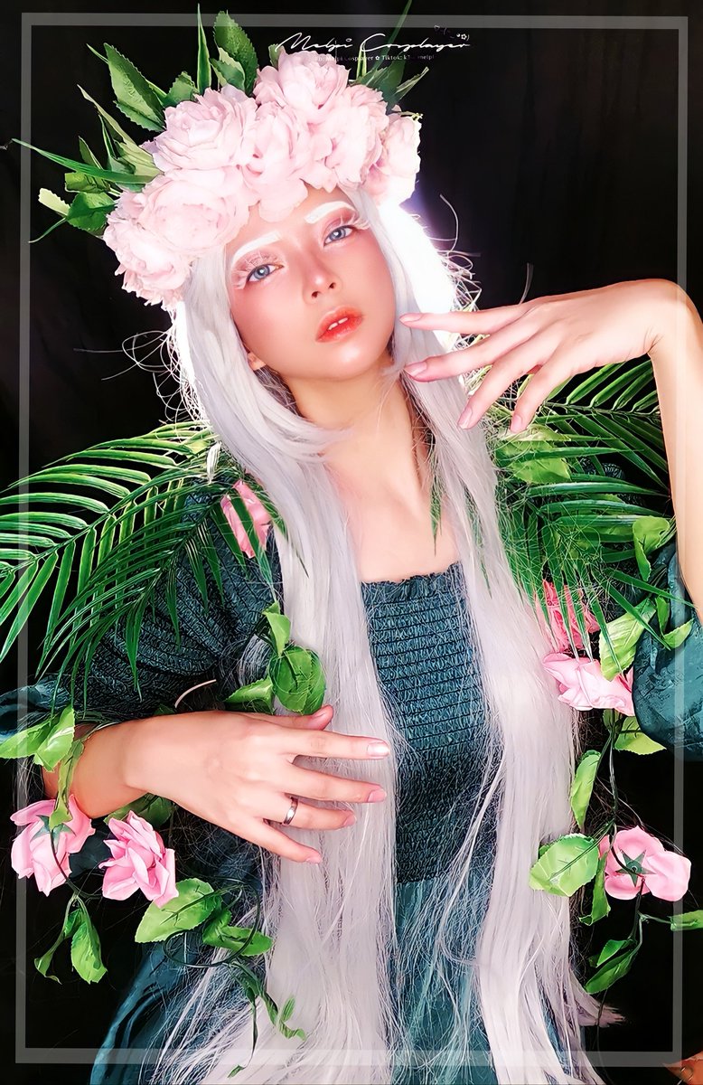 K3U_Melpi's tweet photo. Joining the first ever Parallel NFT cosplay contest as Shoshanna. πΈπΏπ΅π
#NFTGame #Parallelcosplay #Shoshanna @ParallelNFT https://t.co/EsHRf7zaSG