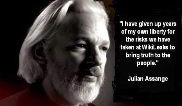 aleksmit5's tweet photo. #WhyAssangeMatters
Because Julian Assange is dedicated to the universal human values.
He stands for truth, peace and justice and against lies,wars and corruption.
#NoUSExtradition
#FreeAssangeNOW https://t.co/KVkAW80xc3