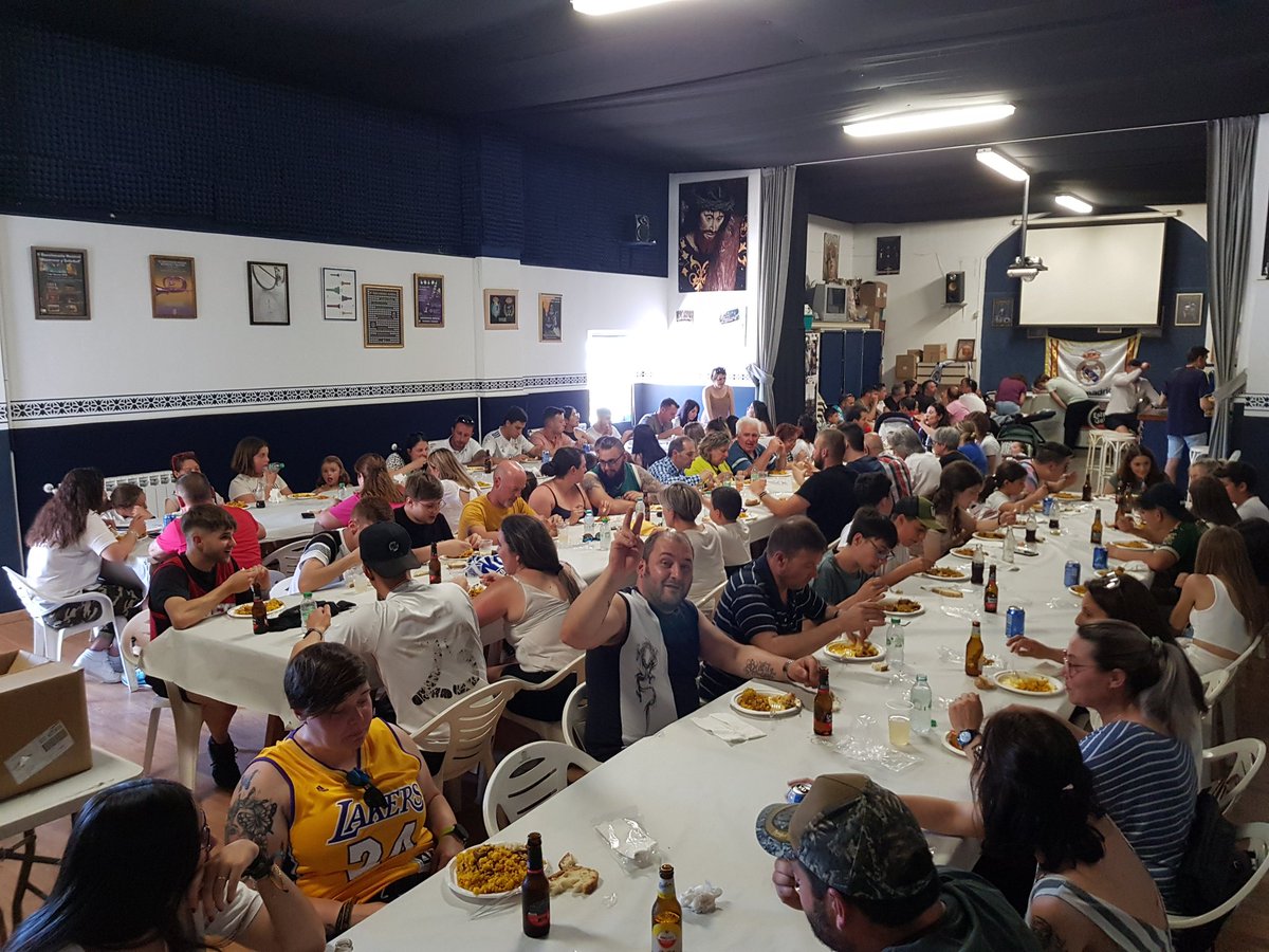NazarenoSoledad's tweet photo. Ayer disfrutamos de un gran día de convivencia con nuestros familiares y amigos https://t.co/GxeE3FuDTu