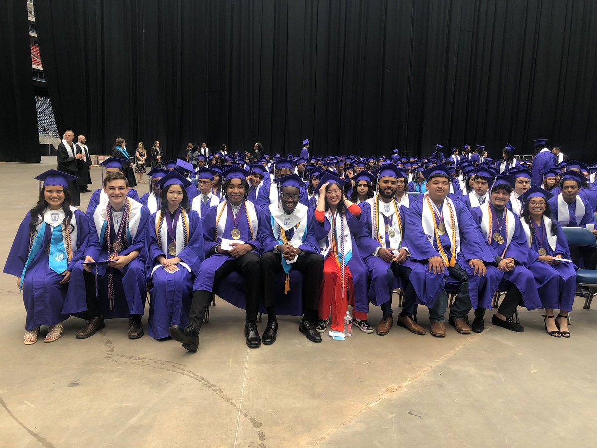 Humble HS IB tweet media