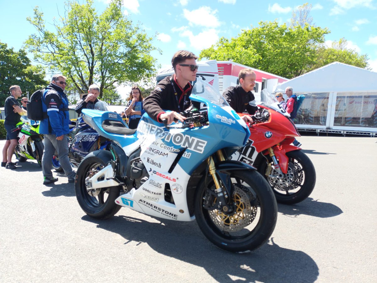 KayleighVines's tweet photo. Almost time for practice 🎉 #IOMTT #tt2022 #supersport #mutnugget @NeucinDesign #atherstonearc #staysafe everyone. 
Can’t wait to be there! #isitfridayyet? https://t.co/tmgZCrPiYM