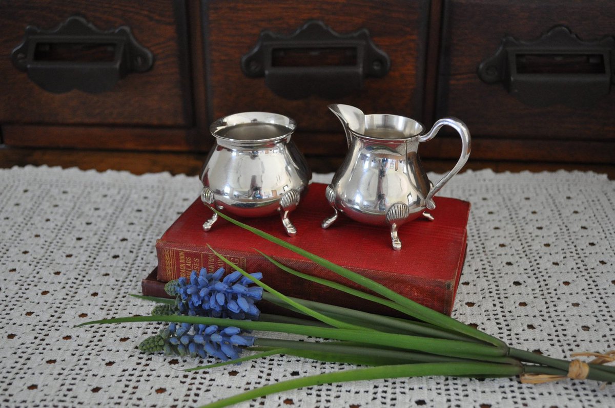 janntcoles1's tweet photo. Excited to share this item from my #etsy shop: Silver Plated Small Sugar And Creamer #silvertableware #silversugarbowl #silverpitcher #vintagesilverplate https://t.co/NFXz7egb7C https://t.co/74EfT19v0y