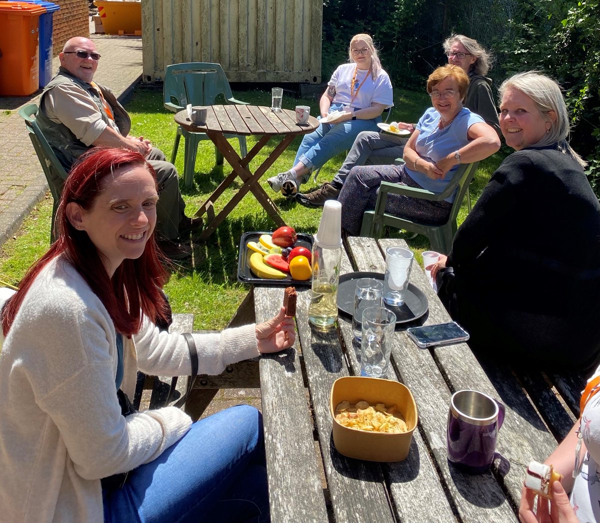 AcornsHospice's tweet photo. As Acorns Thank You Week 2022 draws to a close, here’s some lovely snaps taken from our afternoon tea with some of our wonderful volunteers earlier this week. THANK YOU 🧡
#AcornsThankYouWeek https://t.co/xo4ZpN9SIg