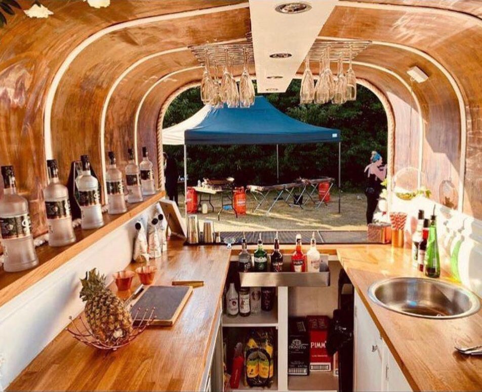 tipsytraileruk's tweet photo. Hi there, 

We are the Tipsy Trailer Bar Uk, a mobile bar service, catering to all events including weddings, private &amp; public events, corporate events, festivals plus more 🥂

thetipsytrailerbaruk@gmail.com 📧 https://t.co/MEar7ZACDz