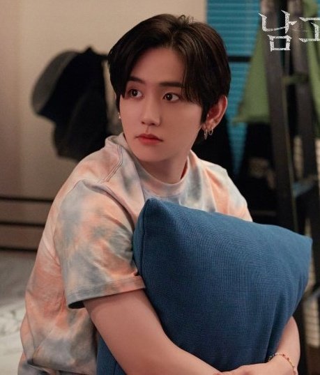 mshtime's tweet photo. his pretty angel face. #MASHIHO https://t.co/E7gF6wWUUl