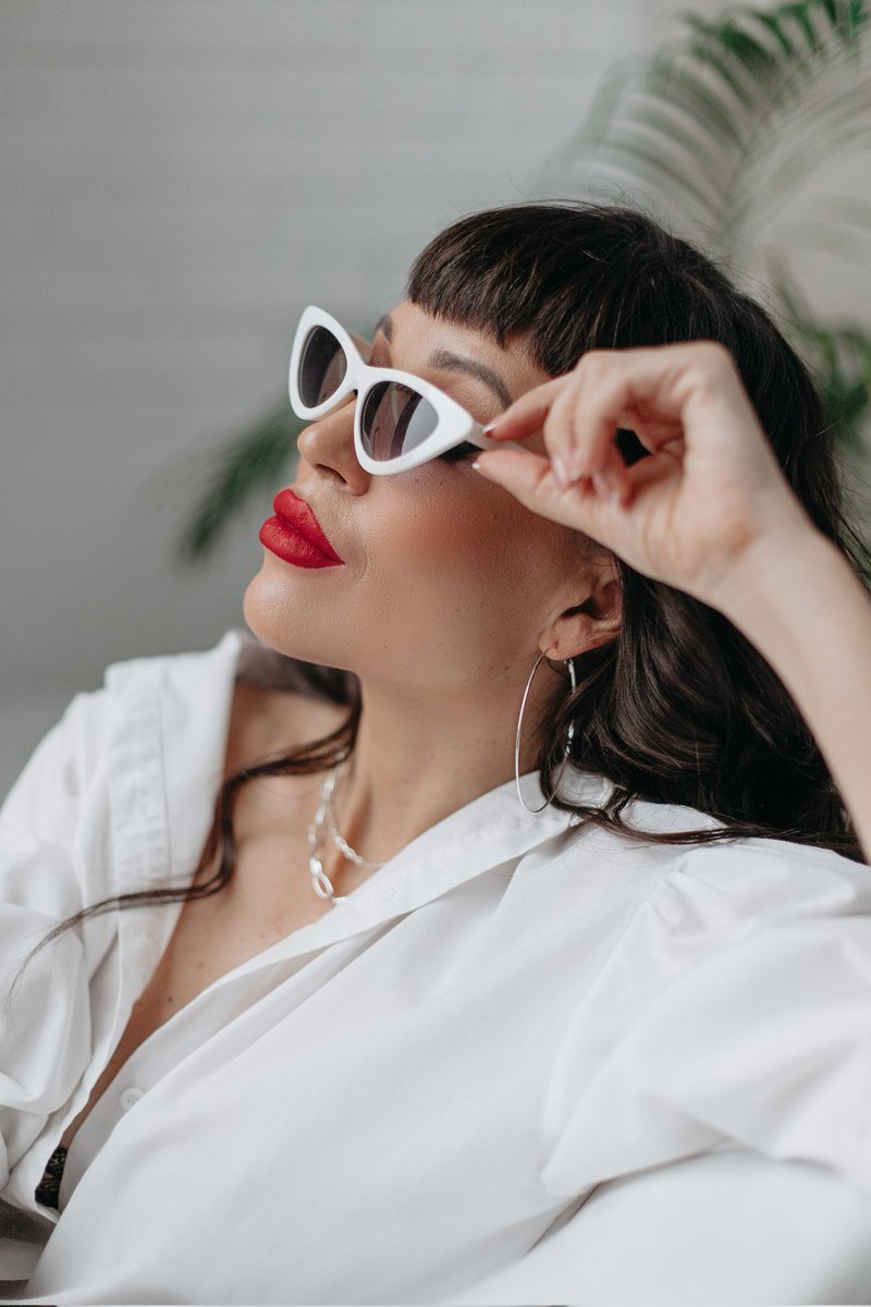 I make it look good
bemyfan.com/EvaTalks

#femdom #femalesupremacy #fetishdiva #fetish #RedLipstick #pinupgirl  #livejasmingirls #livejasmin