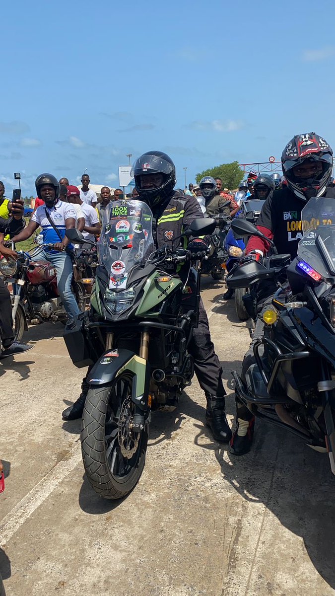 Naija_PR's tweet photo. PHOTOS 

Kunle Adeyanju, biking from London to Lagos has finally arrived in Nigeria https://t.co/2W8OeFbCiR