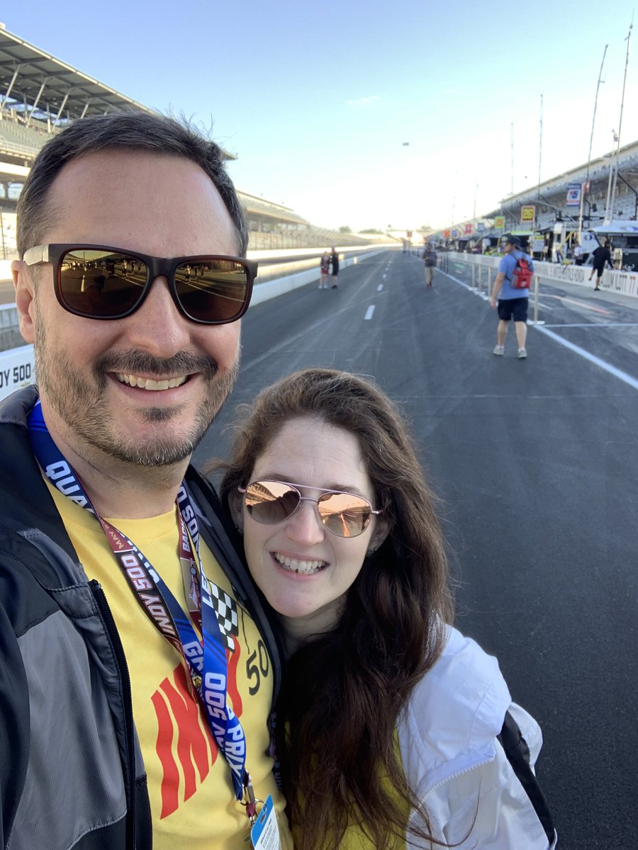 bricejsn's tweet photo. Good morning from Pit Row! #indy500 https://t.co/HL3uOUW3ru