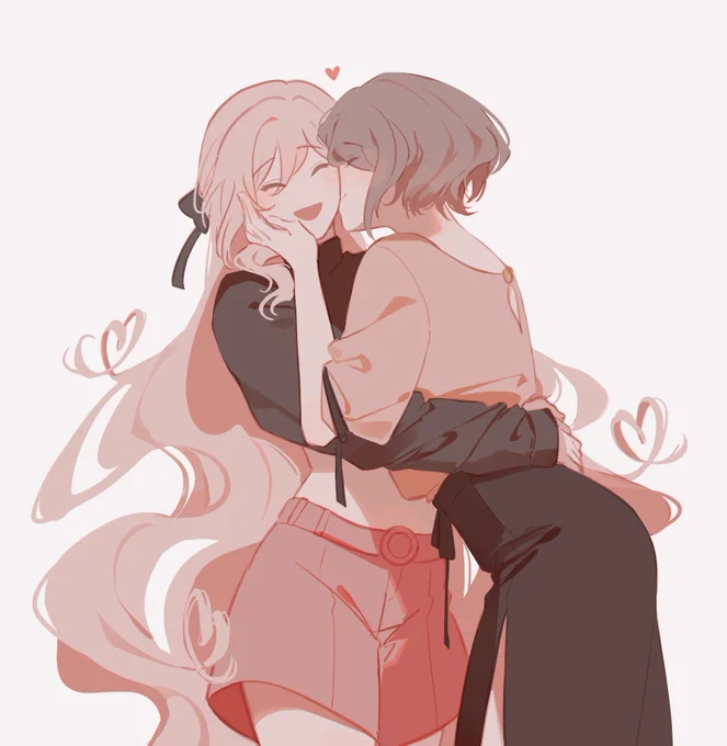 give your girlfriend a big smooch 😚 
