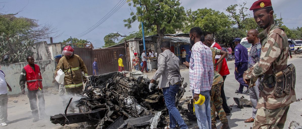 PSCReport's tweet photo. The AU’s preoccupation with military response has hindered its ability to tackle governance deficits that have enabled #terrorism and #violentextremism

PSC Report on outcomes from #MalaboSummit #AUHS2022 https://t.co/OEpevaALNj https://t.co/S6MEQKEJBT