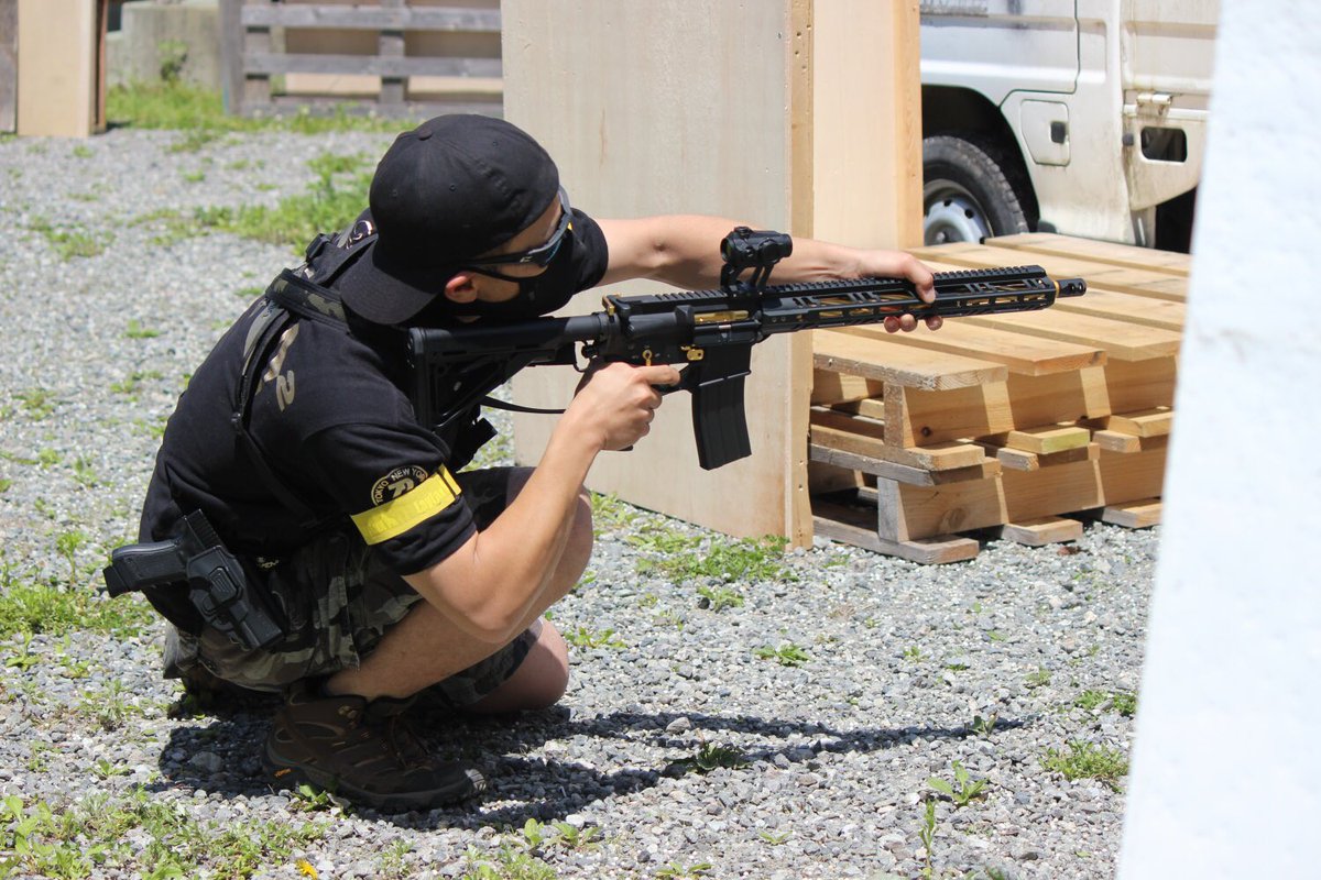 airsofter70's tweet photo. northbase最後の定例会お疲れ様でした😆参加者30名オーバーで3チームに振り分けてガン回し！天気もピーカンで最高のラストでした！
northbaseがなければ無かった出会いが沢山です😭
オーナー4年間本当にお世話になりました🙇‍♂️お疲れ様でした👏 https://t.co/zPxgWxwz8O