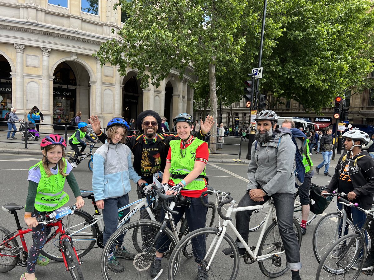 One Mr Logan tweet media