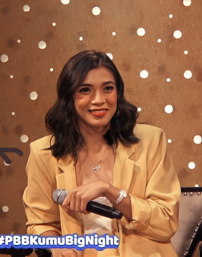 into_av's tweet photo. ang ganda mo, wtf???? https://t.co/5uztsvEUz6