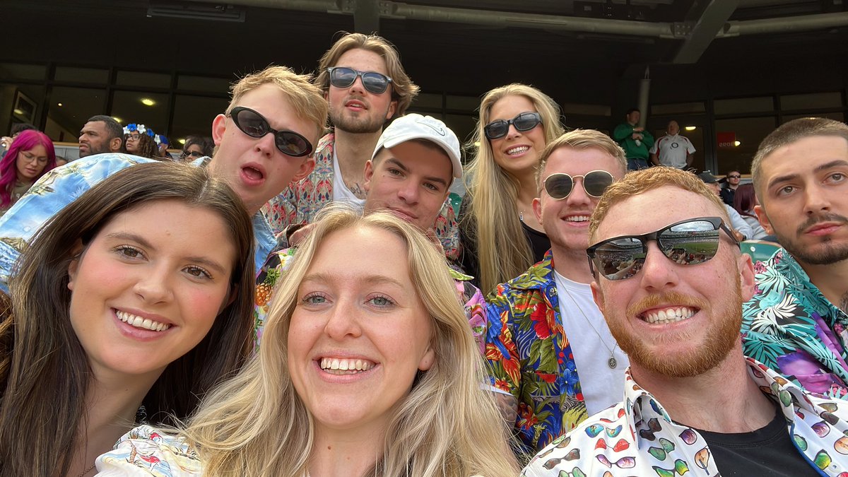 hannahscarb's tweet photo. #london7s https://t.co/qw9DbhOqqZ