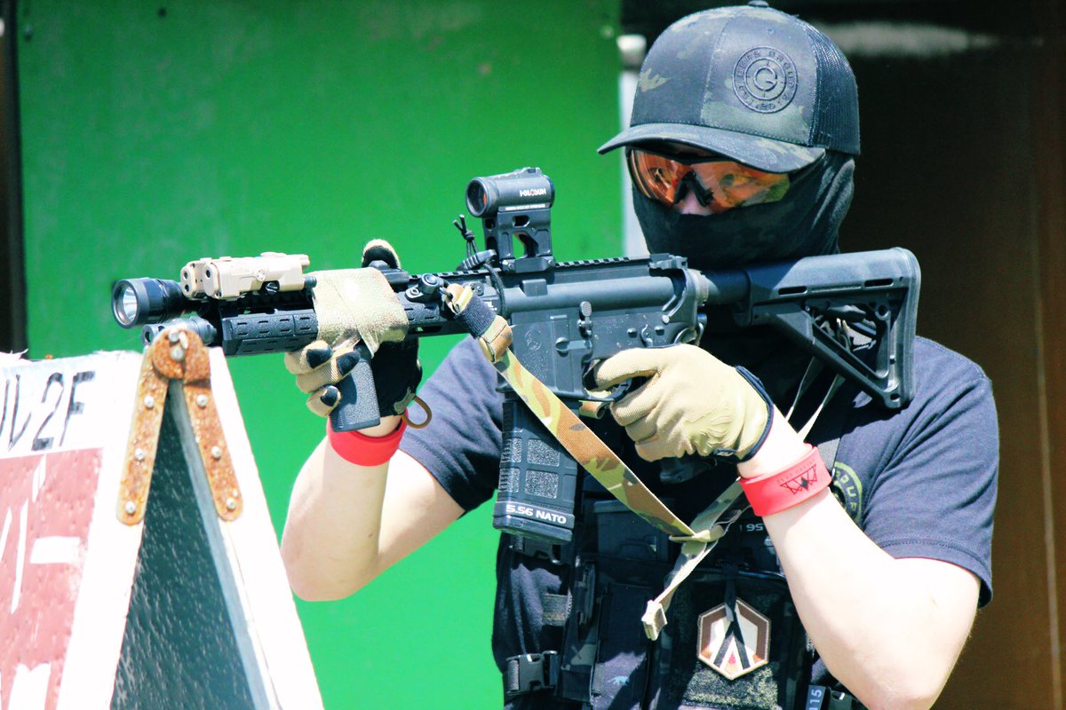 YokoTactical316's tweet photo. ノースベースラストデイ定例会で御座いました。🫡
参加の皆様・西山オーナー本当にお疲れ様でした。
ゲームマスターさせて頂いた場面もありました。至らない点も多々あったかと思いますが、最後に楽しい思い出が出来ました。🥰
大変お世話になりました。有難う御座いました。🙌🙏 https://t.co/uW5uhyzhj0