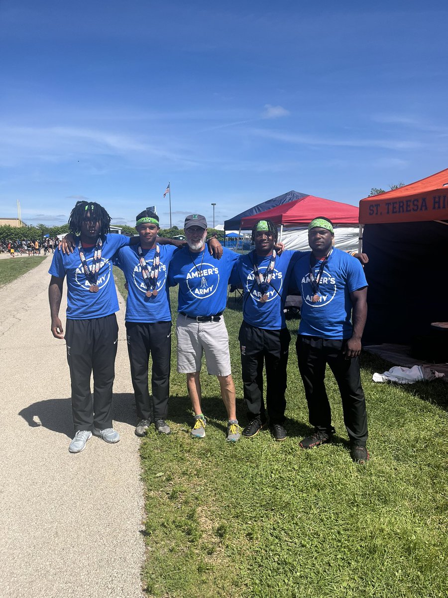 StTboystf's tweet photo. 10 young men qualify for state in 8 different events. All 4 relays make it to finals, and all 4 earn medals.  During the two days of racing they set the school record in all of them. Great group of athletes, who know they are blessed by God and also were competing for Amber. https://t.co/C76HV7leMV