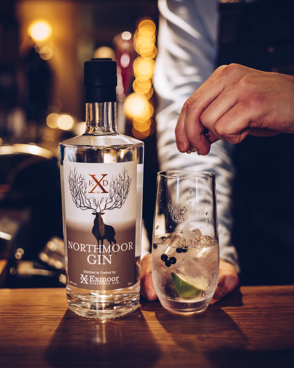 Do you consider yourself to be a discerning Gin connoisseur? 😋
🍸 Light on the lips
🍸 Full-bodied
🍸 Punchy three-dimensional taste

Our double award winning Northmoor Classic Gin could be just what you’re after 👉 bit.ly/ED_Northmoor #Exmoor #Gin #GinLovers #FoodAndDrink