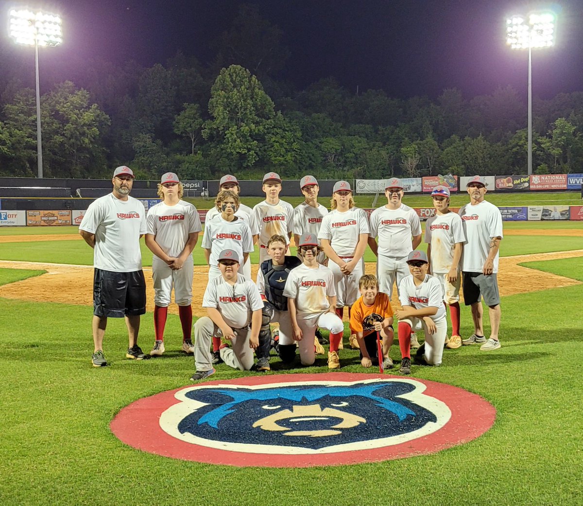 CoachMorgan21's tweet photo. Great day for the @DiamondHawksTN 
Finishing up pool play with only 2 runs allowed and getting the #2 seed in bracket play Sunday!! #getbetter https://t.co/tuqjMd2Ms9