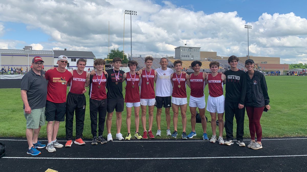 WattersonTF's tweet photo. Our boys team placed eighth at the regional championship at Lexington, scoring 37 points.

Advancing to the state meet:

✅ Cris Kubatko (1600)
✅ Mason Bermudez (400)
✅ Max Latshaw (3200)
✅ Finn Kephart (3200)
✅ Owen Samenuk (LJ) https://t.co/SyGlFS8fdP