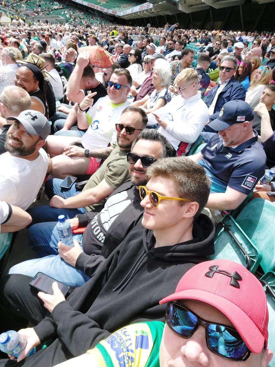 JStEvEnS309's tweet image. #london7S