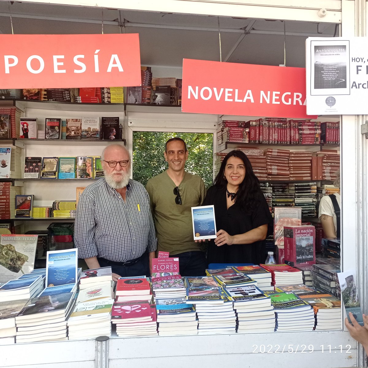 "Archipiélago 988" ha inundado en las tierras de la Feria del Libro de Madrid.