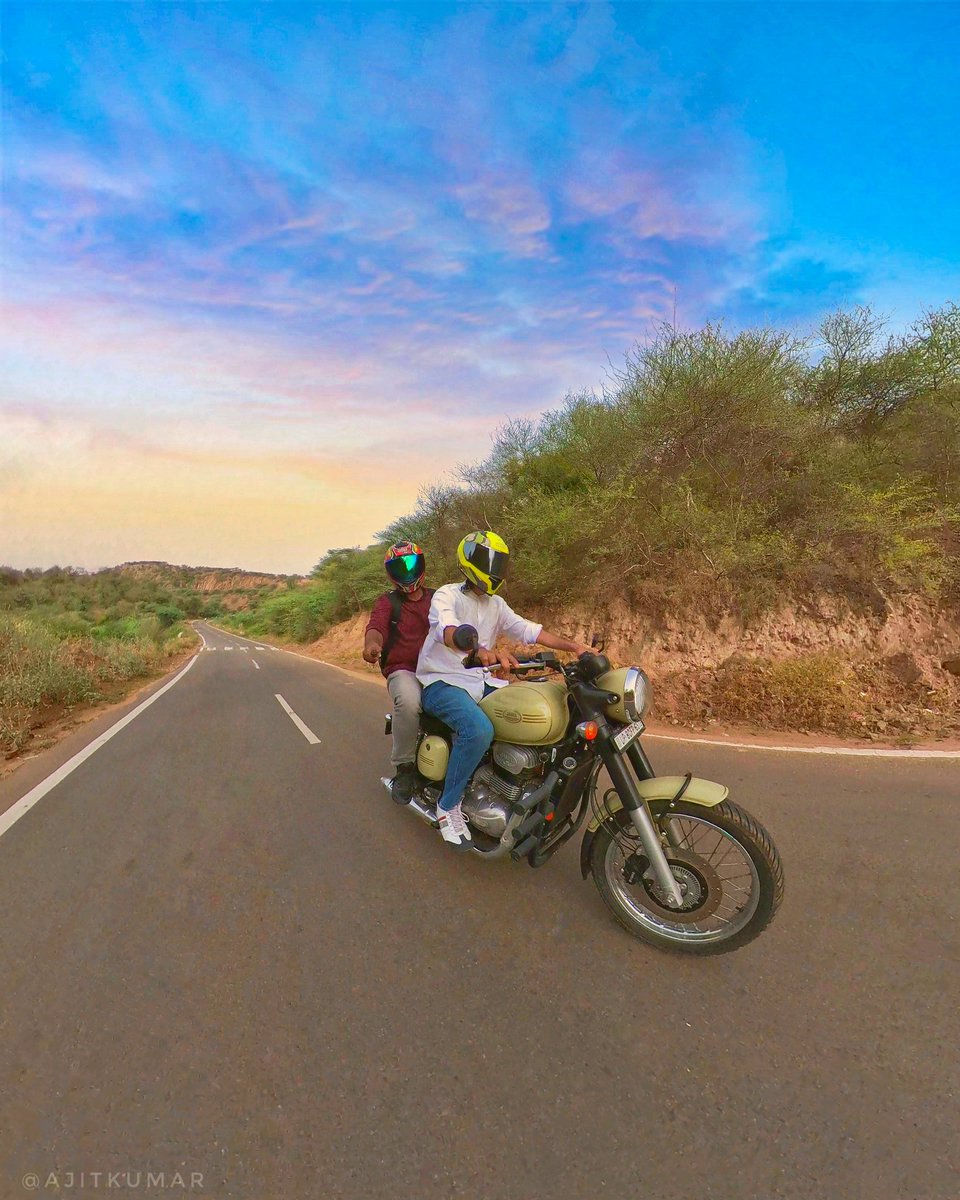 Kajit001's tweet photo. To travel is to live 💗

Leopard Trails, Gurgaon 📍

#gurgaon #weekend #bikers #insta360 #beautifulday https://t.co/w0O2y15iax