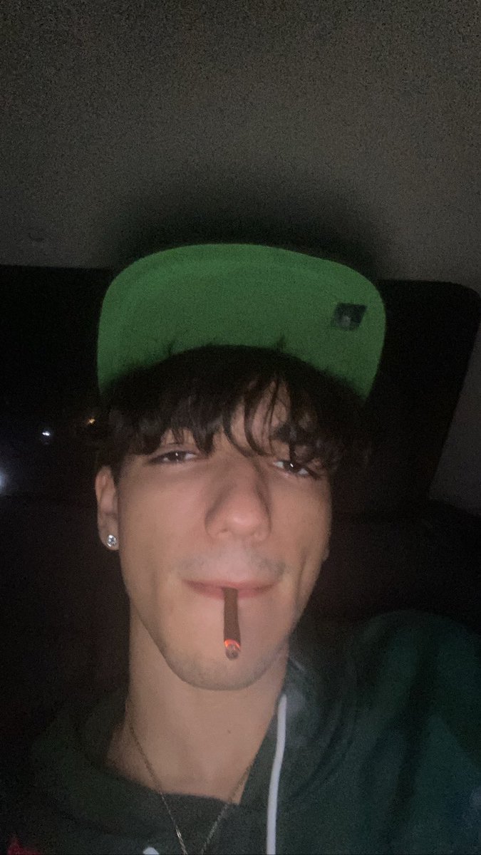 Capitan Salva Putas tweet media