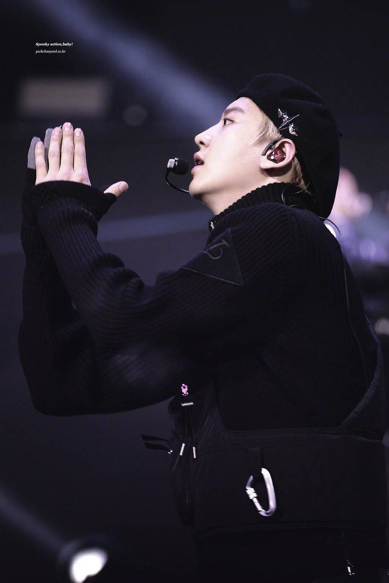 cyhourly's tweet photo. 엑소 박찬열  #CHANYEOL #찬열 
#박찬열 #엑소찬열 #チャニョル #灿烈 https://t.co/h5DihCBXvZ