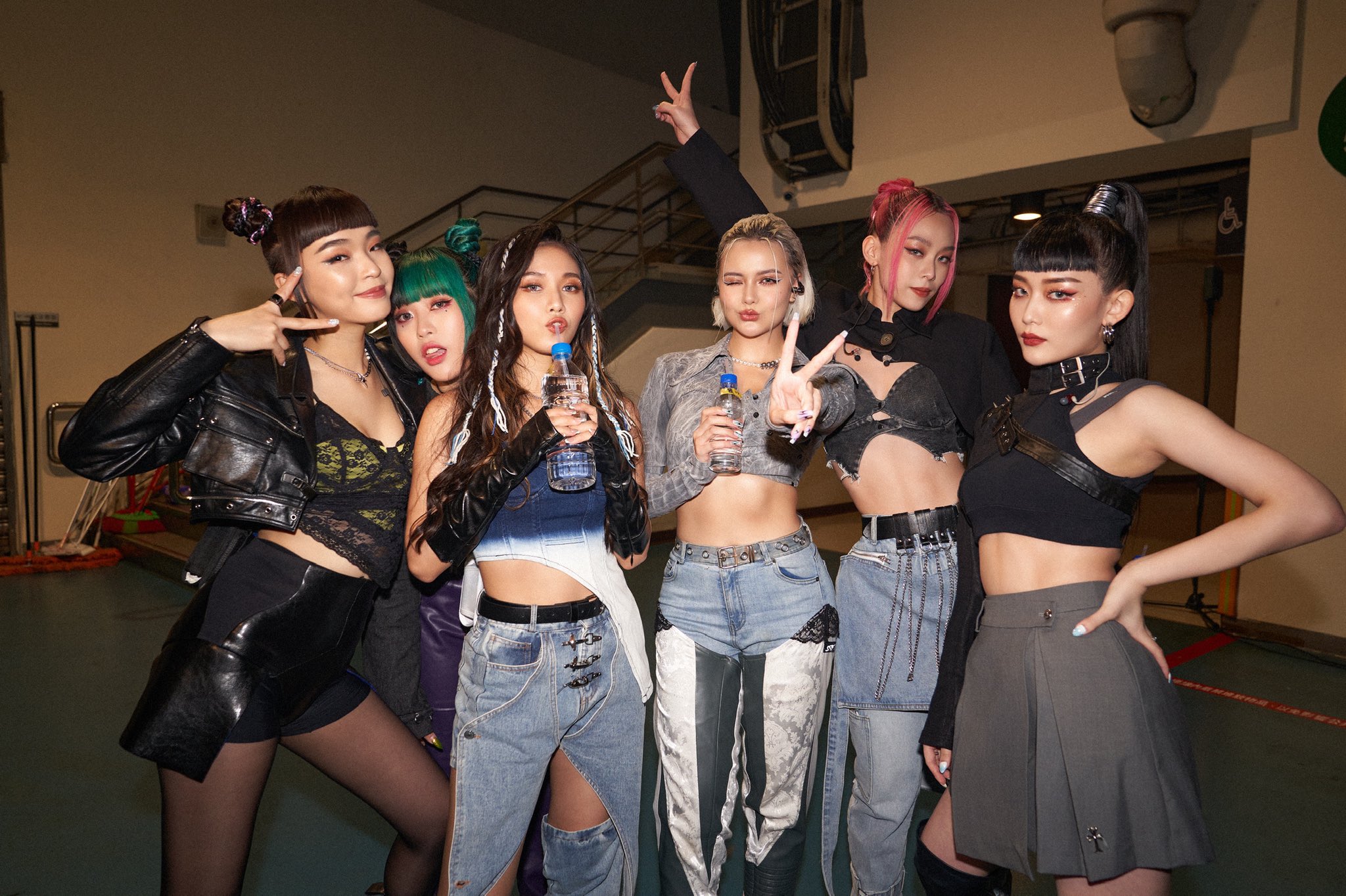 FT7VVLGaQAEfC59?format=jpg&name=large