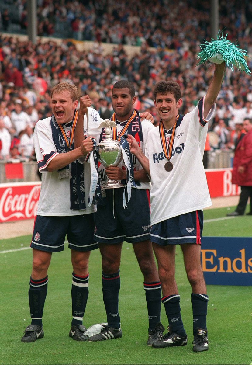 🎭 A thrilling performance on the biggest stage.

🗓 On this day in 1995, Wanderers came from two down to beat <a href="/ReadingFC/">Reading FC</a> 4-3 in the Division One Play-Off Final and earned a first ever promotion to the <a href="/premierleague/">Premier League</a>. 🆙🍾

#BWFC 🐘🏰