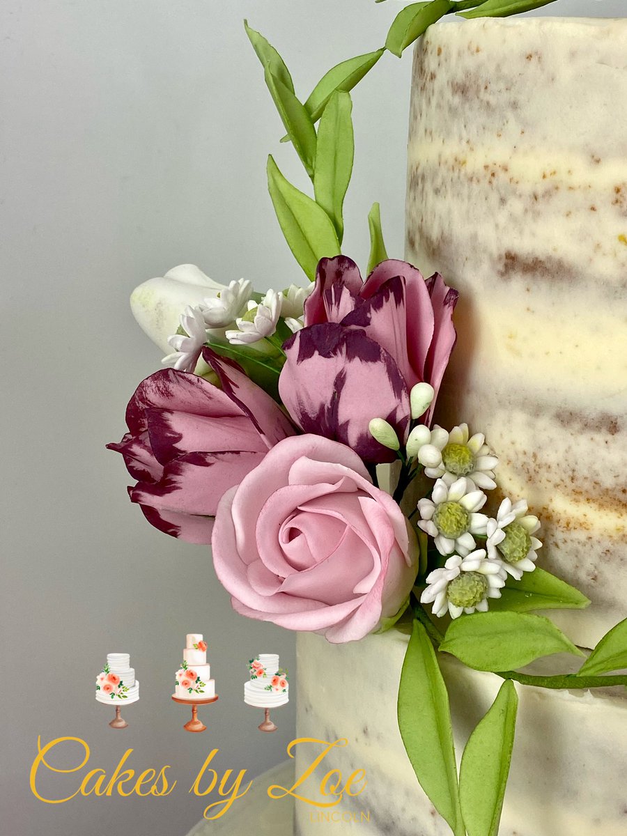 cakesbyzoelinco's tweet image. I absolutely adore this colour scheme for a wedding 😍

#lincsconnect #teamlincswedding  #cakemakerlincoln #weddingcakelincolnshire #lincolnwedding