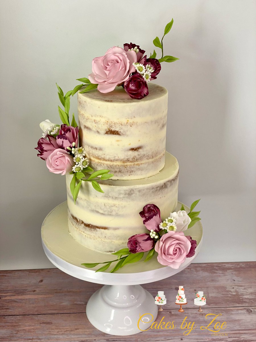 cakesbyzoelinco's tweet image. I absolutely adore this colour scheme for a wedding 😍

#lincsconnect #teamlincswedding  #cakemakerlincoln #weddingcakelincolnshire #lincolnwedding