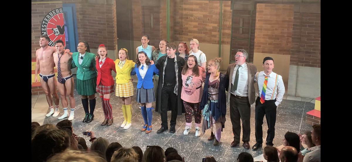 gemmamenzies's tweet photo. Another unexpected trip to Westerberg High to see the cast @HeathersMusical Lovely to see @JCunninghamUK back and see the wonderful @HannahLowther97 as Heather Chandler #HeathersLDN. Well done everyone @TheOtherPalace https://t.co/2gSLN2bNJd