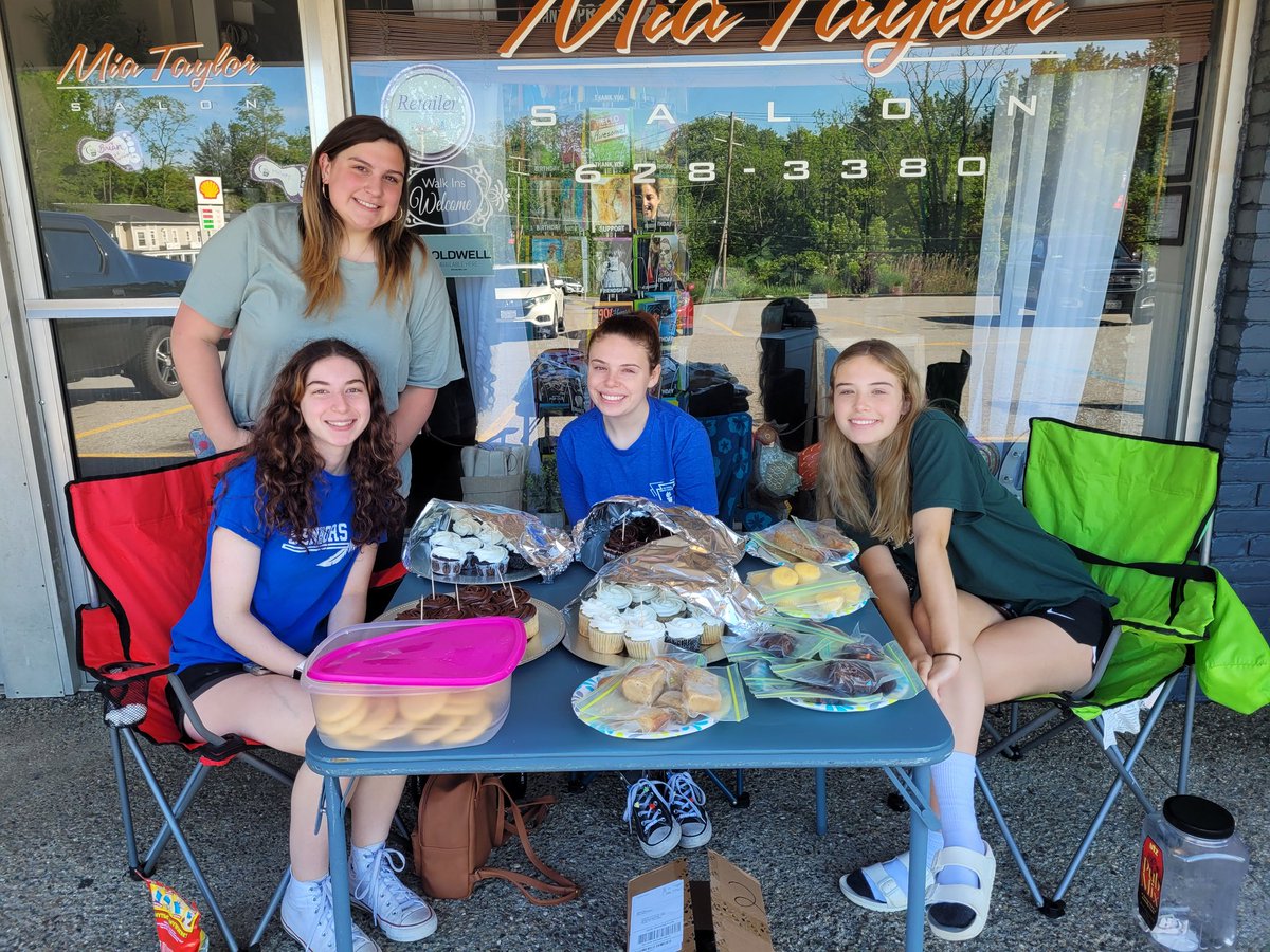 Mahopac Students Against Cancer Bake Sale! 9 - 1 today! Red Mills Plaza